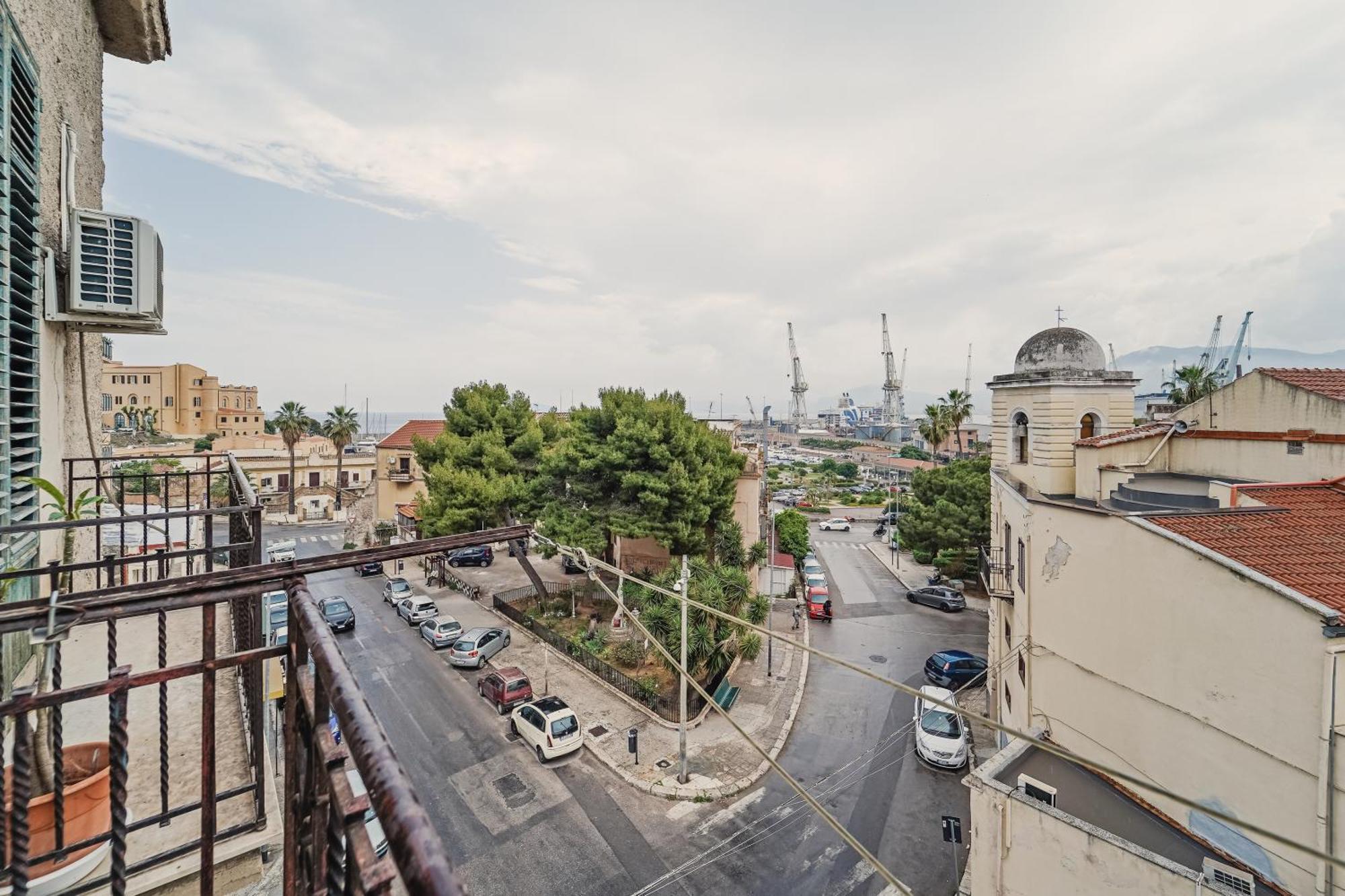 Igea Suite Free Wifi E 2 Min To Yacht Club Igea باليرمو المظهر الخارجي الصورة